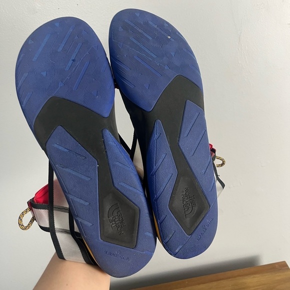 The North Face Skeena Sport Sandals men’s red blue yellow black size 13 main image 8